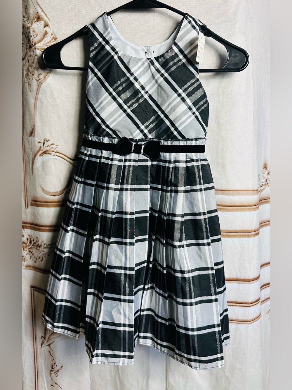 Jona Michelle Black & White Plaid Sleeveless Dress - Picture 3 of 11